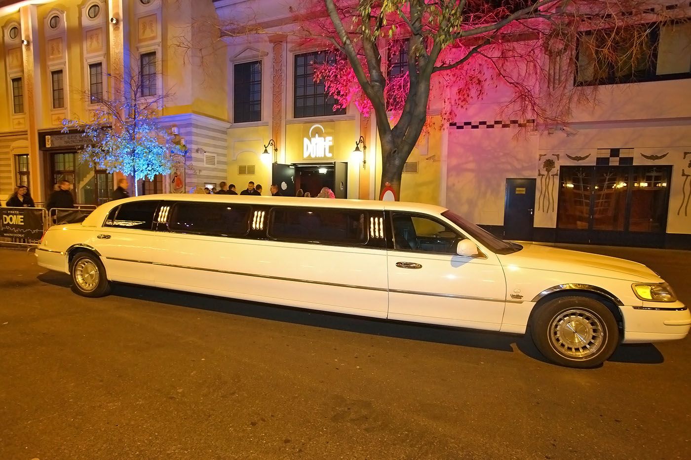Praterdome Limousine VIP Lounge Eintritt Getr nke